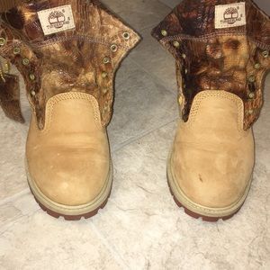 Snakeskin Flap Timberlands